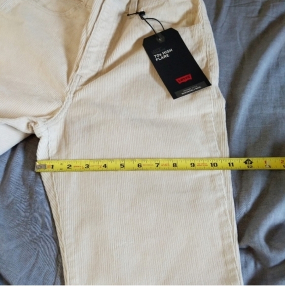 Levi's Ribcage High Rise Bootcut Jeans - Picture 9 of 11